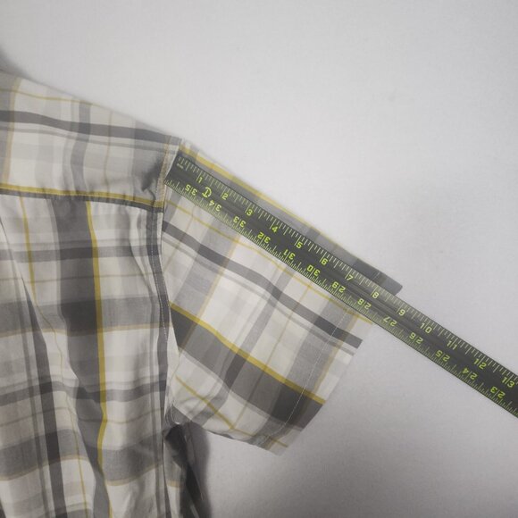 Lot of 2 Eddie Bauer Mens Shirt Sz M & L Classic Fit Short Sleeve - Picture 8 of 15